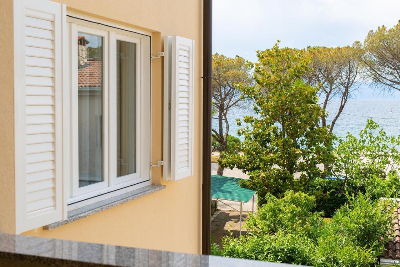 Apartmani Dal Malinska Buitenkant foto