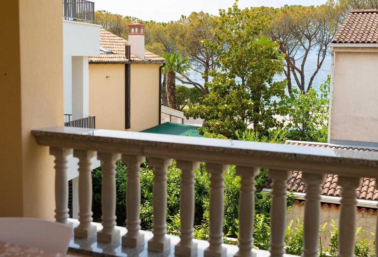 Apartmani Dal Malinska Buitenkant foto