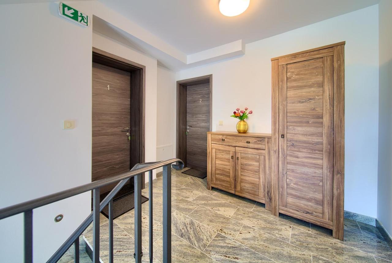 Apartmani Dal Malinska Buitenkant foto